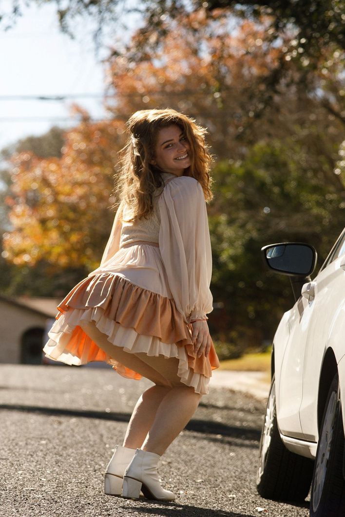 Greta Yarbrough in Dress Sesh. Эскиз 18