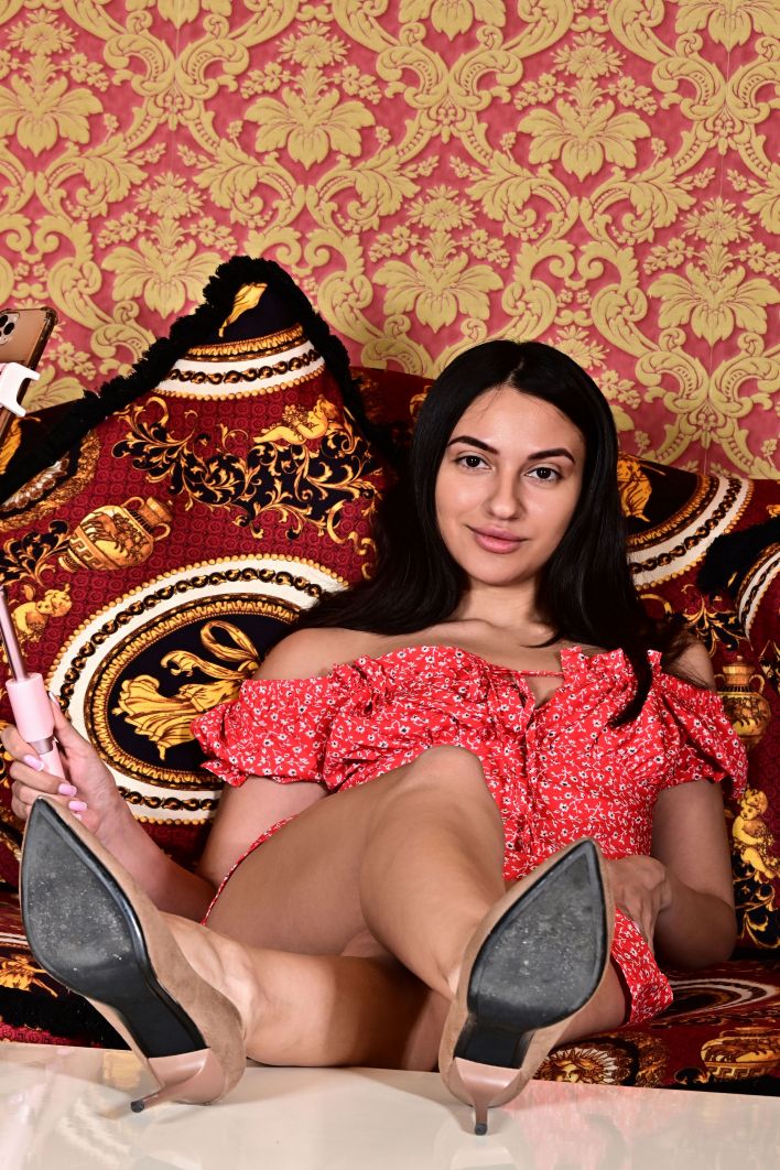 Cira Nerri in Patterned. Thumb 10