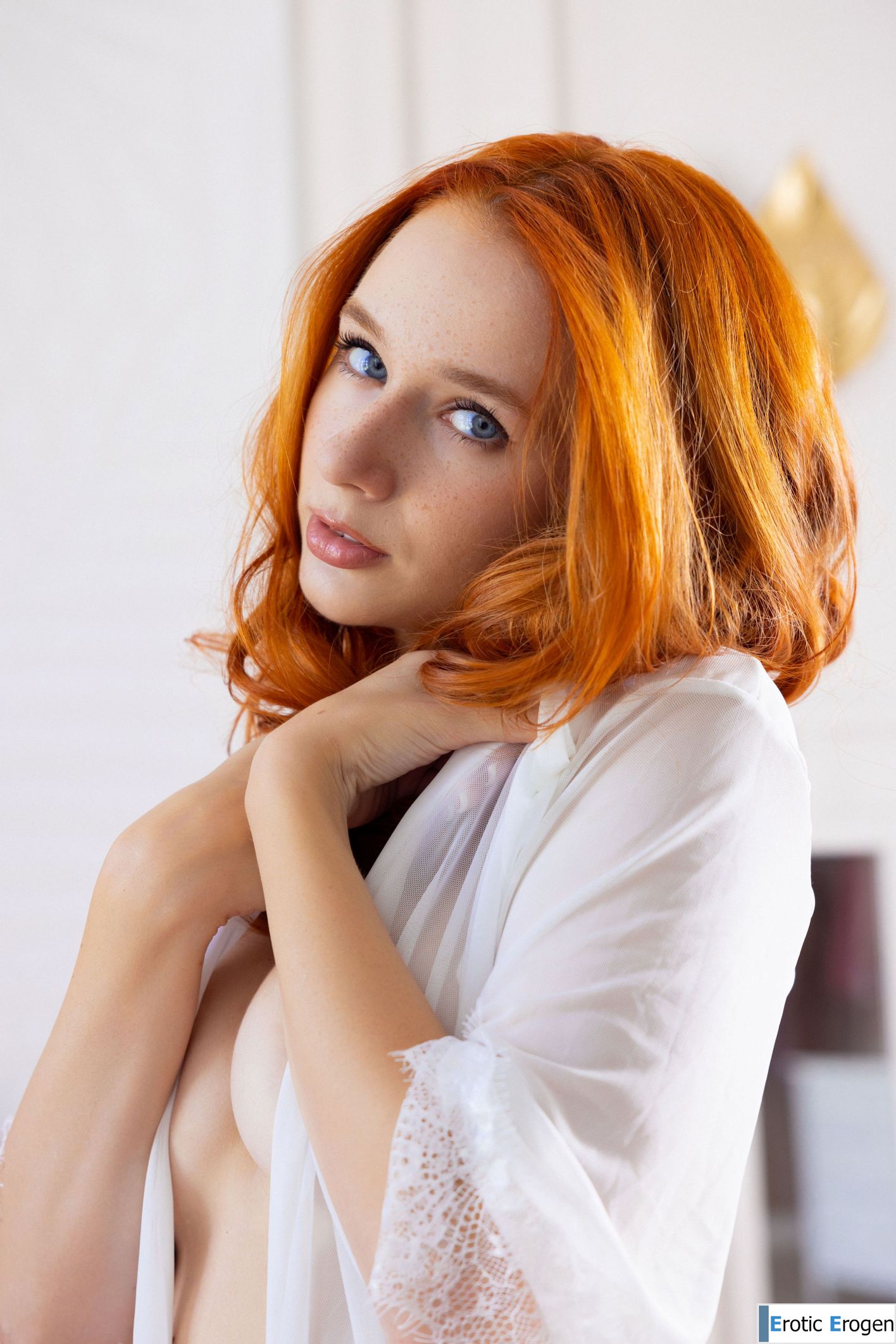 Lila Rouge in Wake Up Call. Picture 40