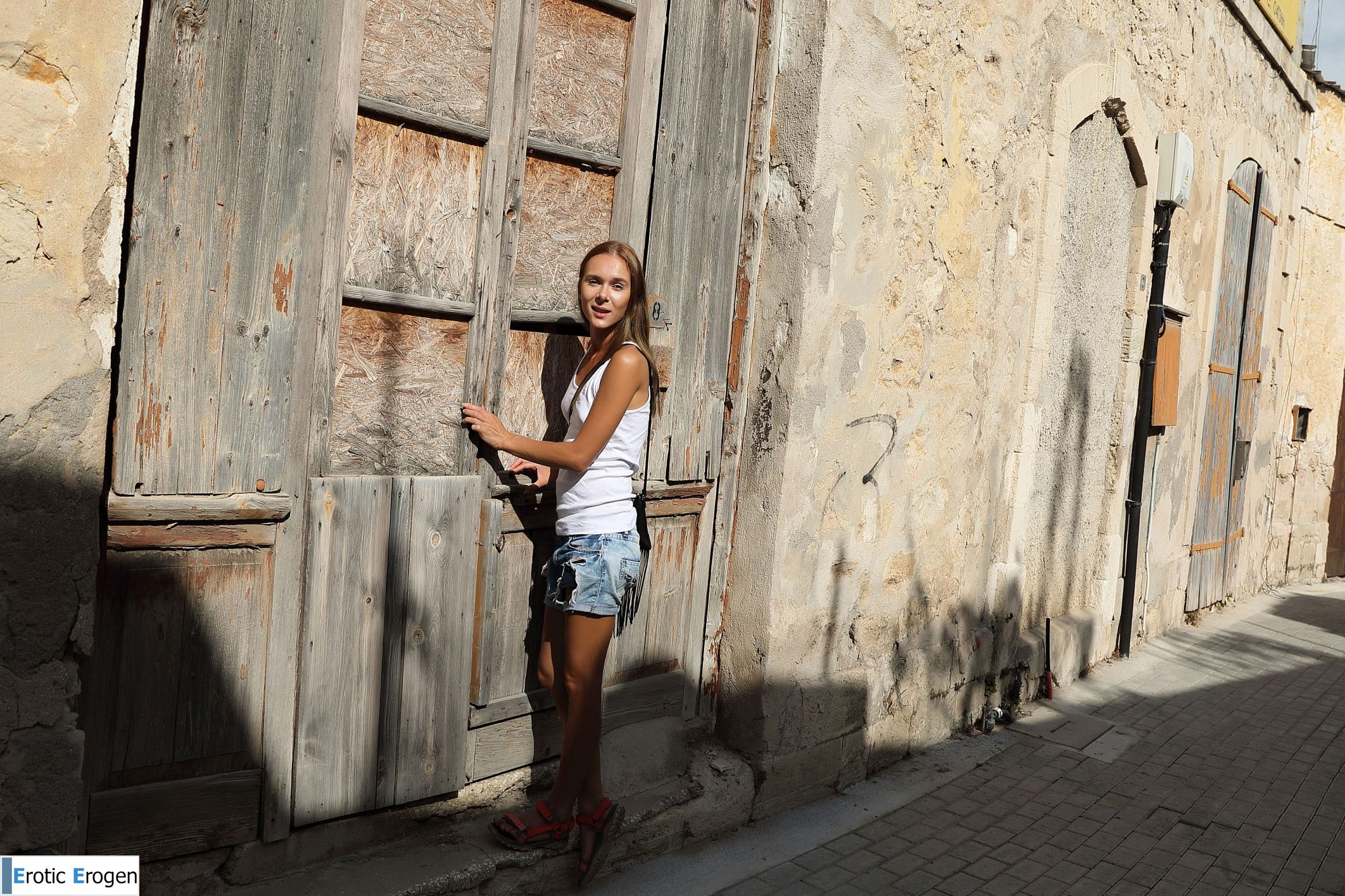 Karissa Diamond in Postcard From Paphos. Фото 36