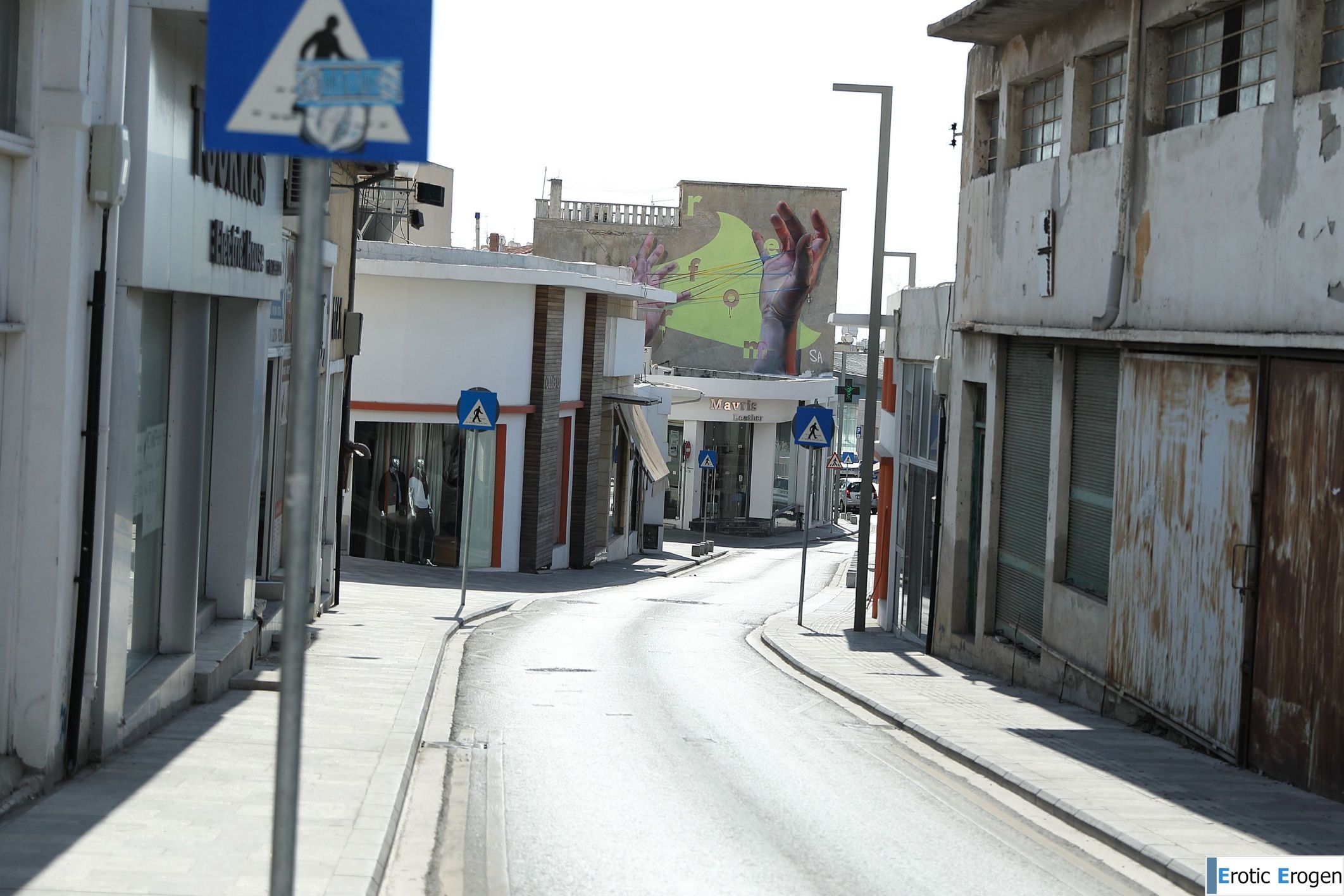 Karissa Diamond in Postcard From Paphos. Фото 40