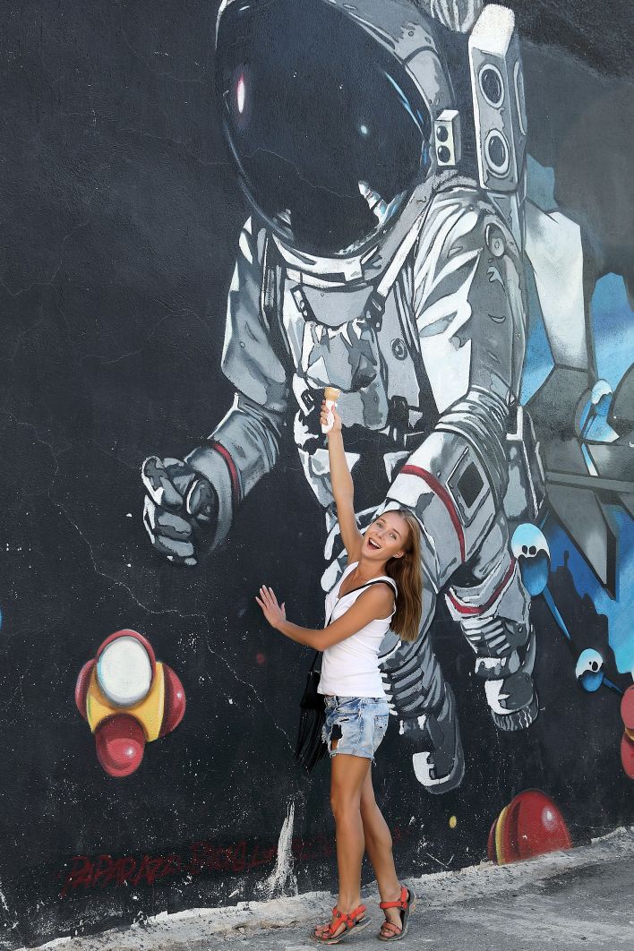 Karissa Diamond in Postcard From Paphos. Эскиз 10