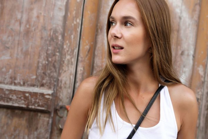 Karissa Diamond in Postcard From Paphos. Эскиз 16