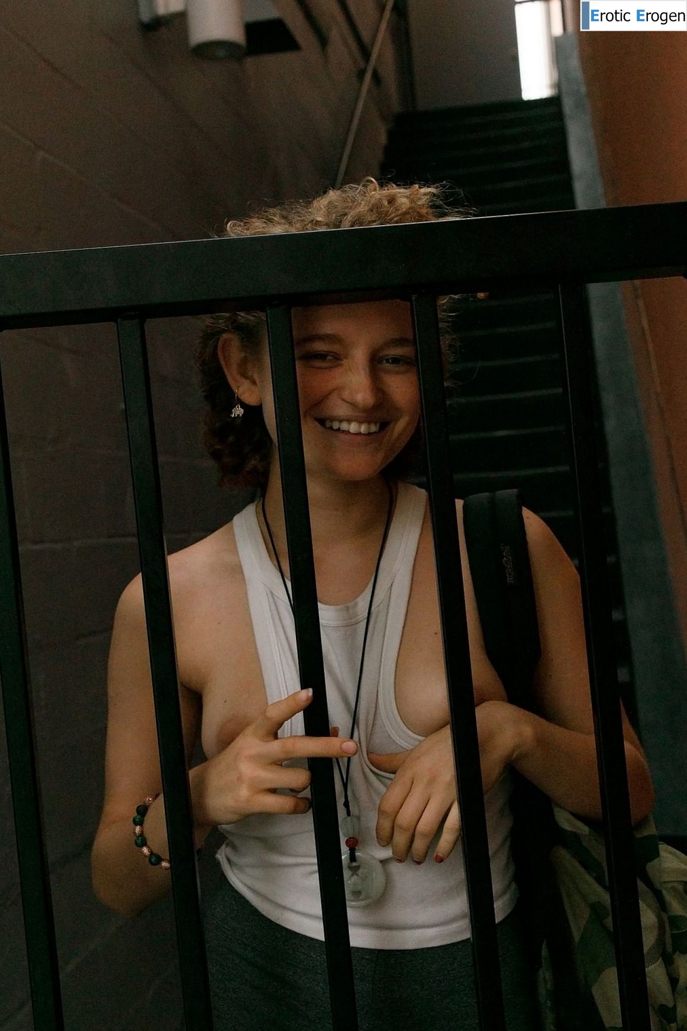 Debra Kenlow in Rare Bird Florida. Фото 18