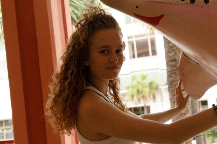 Debra Kenlow in Rare Bird Florida. Thumb 43