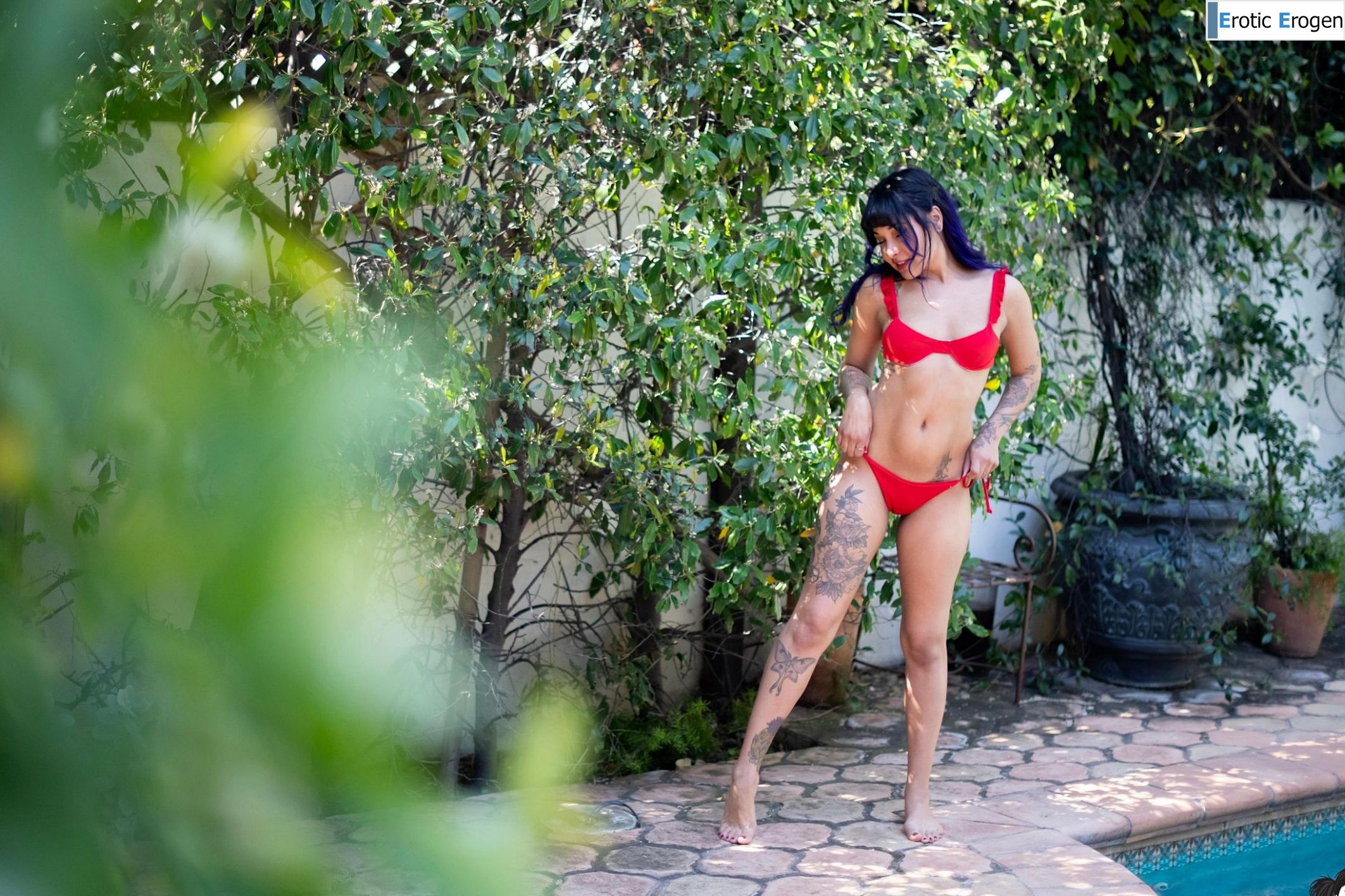 Callioppe in Little Red Bikini. Picture 1