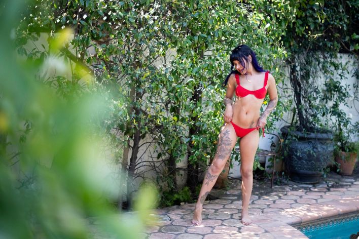 Callioppe in Little Red Bikini. Эскиз 1