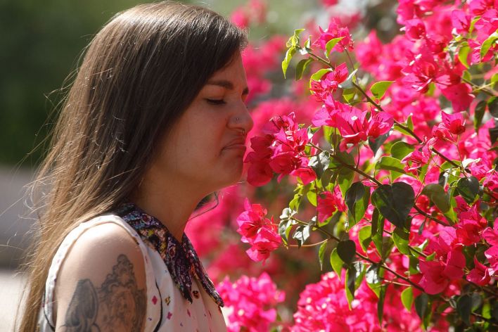 Luna Lovely in I Married A Pornstar. Эскиз 5