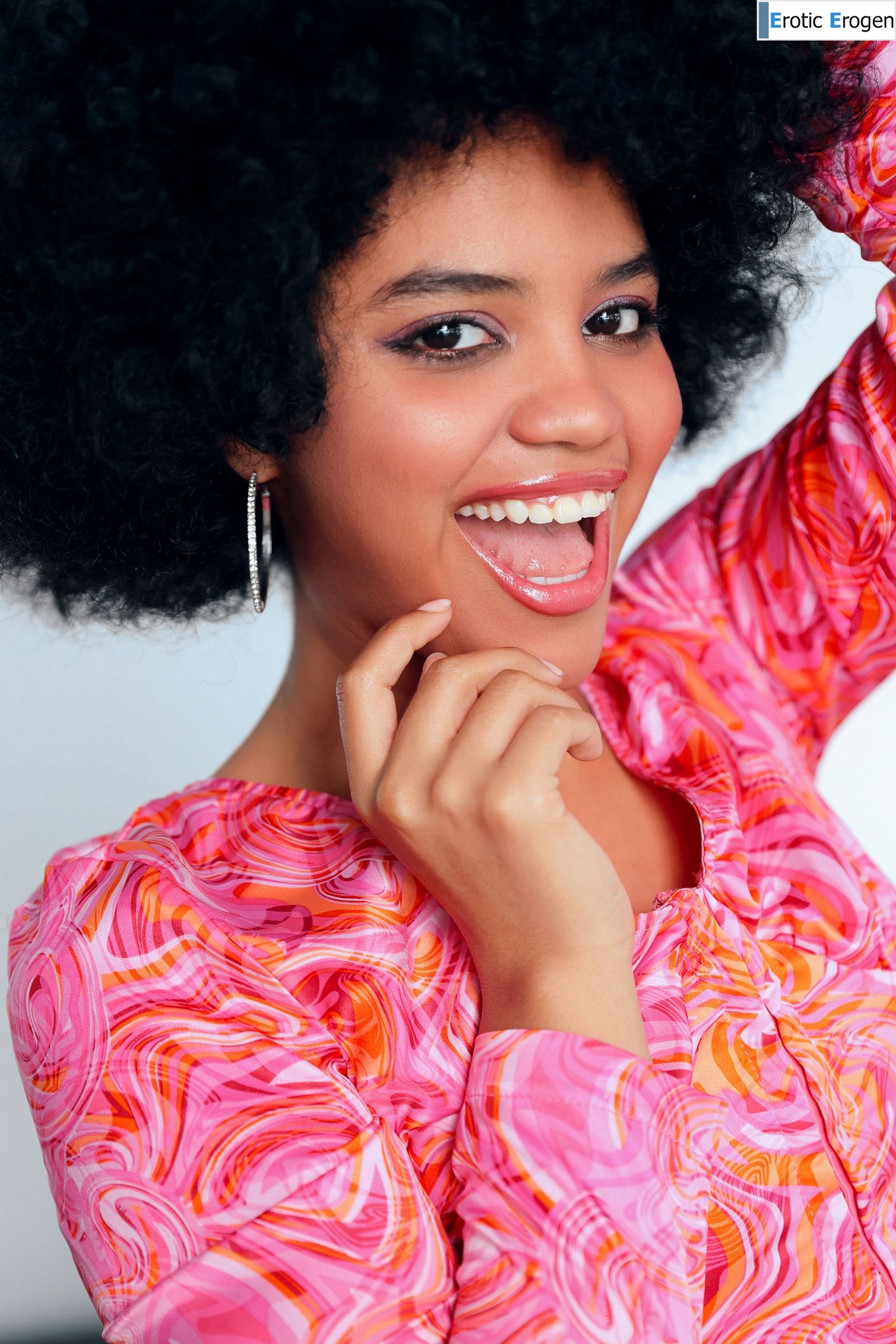 Selva Lapiedra in Furry Fun. Picture 6