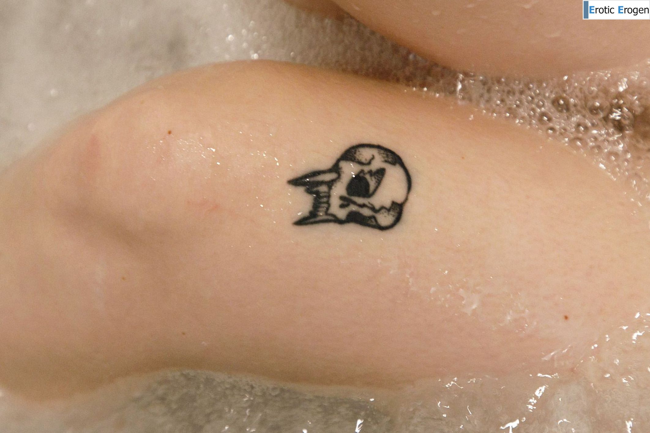 Vonnie Bean in Costco Bodywash. Picture 27