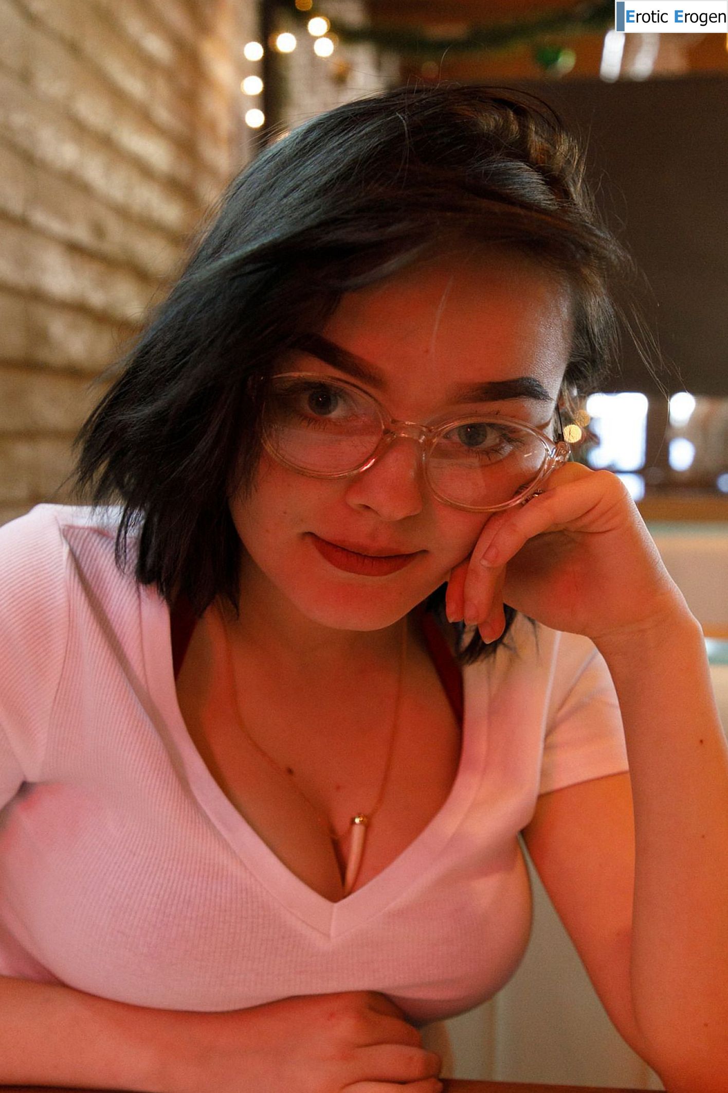 Vonnie Bean in Costco Bodywash. Picture 4