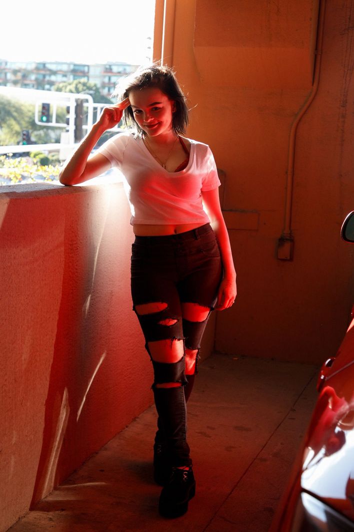 Vonnie Bean in Costco Bodywash. Эскиз 2