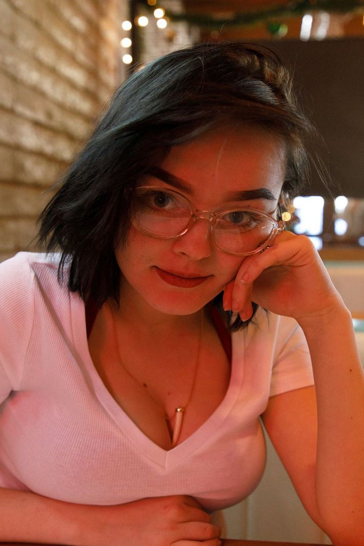 Vonnie Bean in Costco Bodywash. Эскиз 4