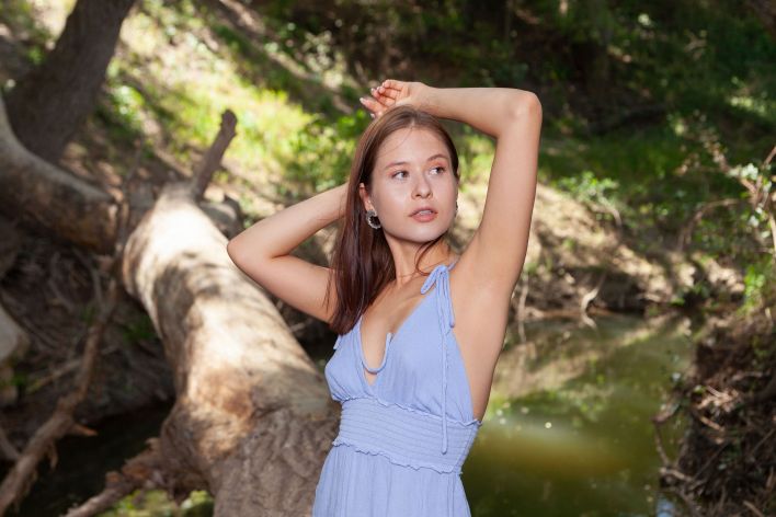 Skye Bloom in Presenting Skye Bloom. Thumb 3