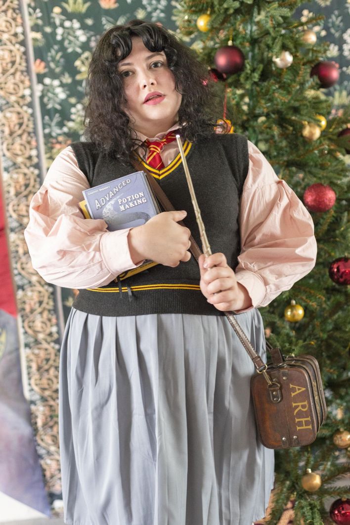 Sycamoris in Christmas In Gryffindor Common Room. Thumb 1