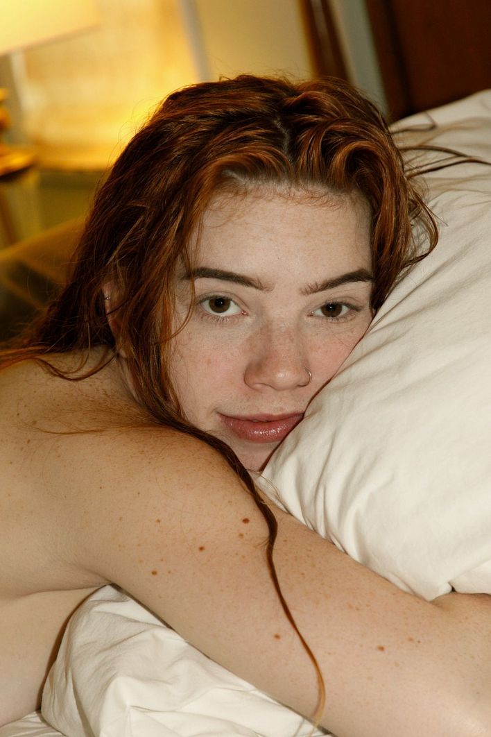 Nala Brooks in Marble Pillows 2. Thumb 3