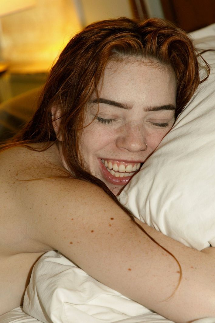 Nala Brooks in Marble Pillows 2. Thumb 4