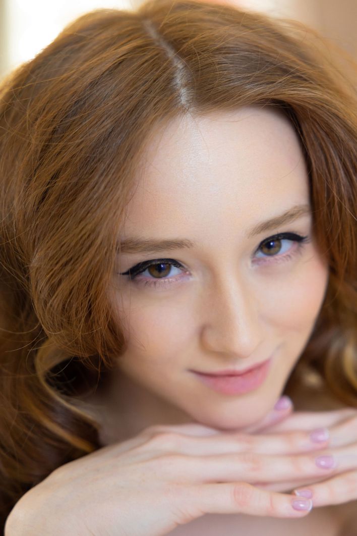 Alice Mido in Sensual Style. Thumb 25