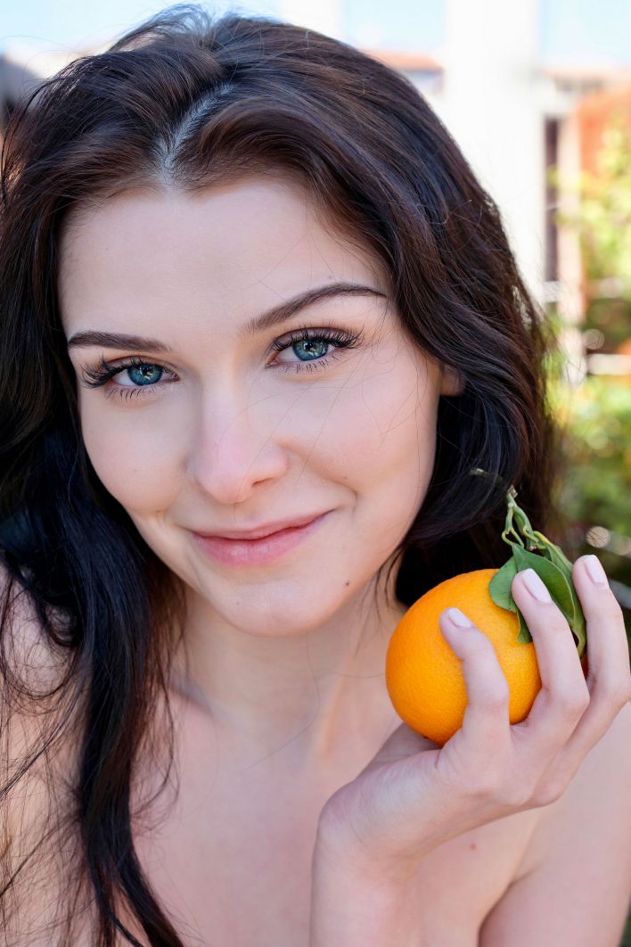 Morticia in Citrus Tease. Thumb 39