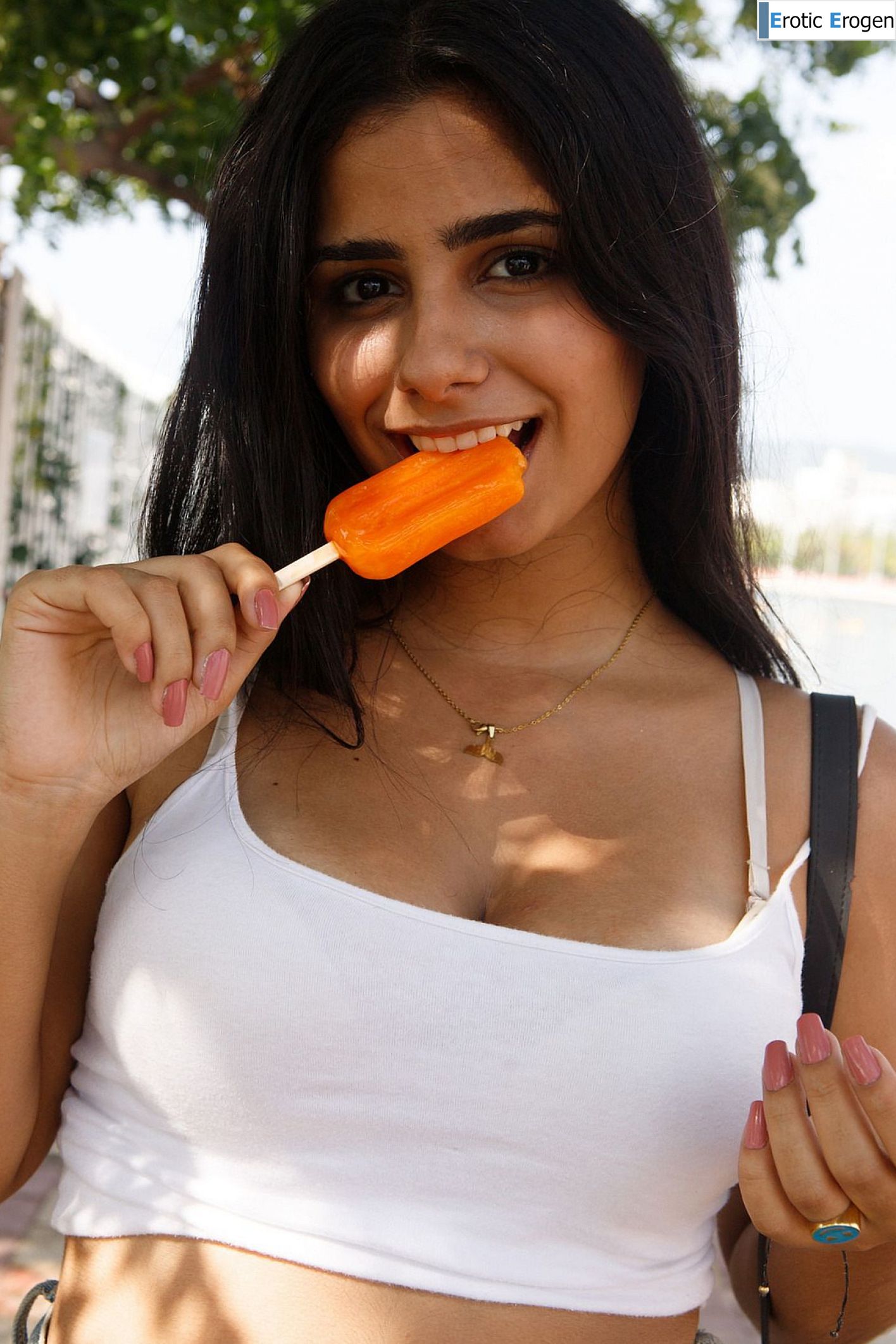 Lissa Mendez in Loose Blues 2. Picture 49