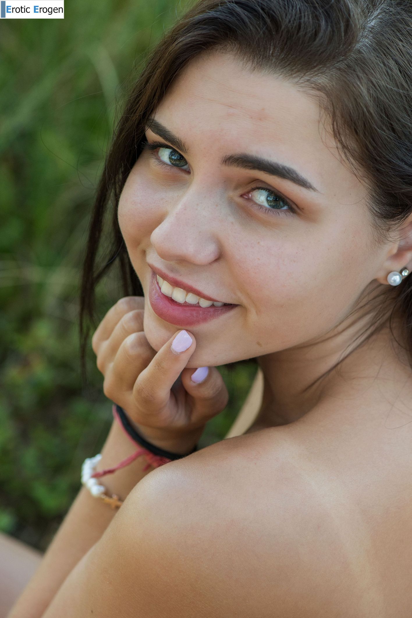 Zhenya Mille in Nude Outdoors. Фото 8