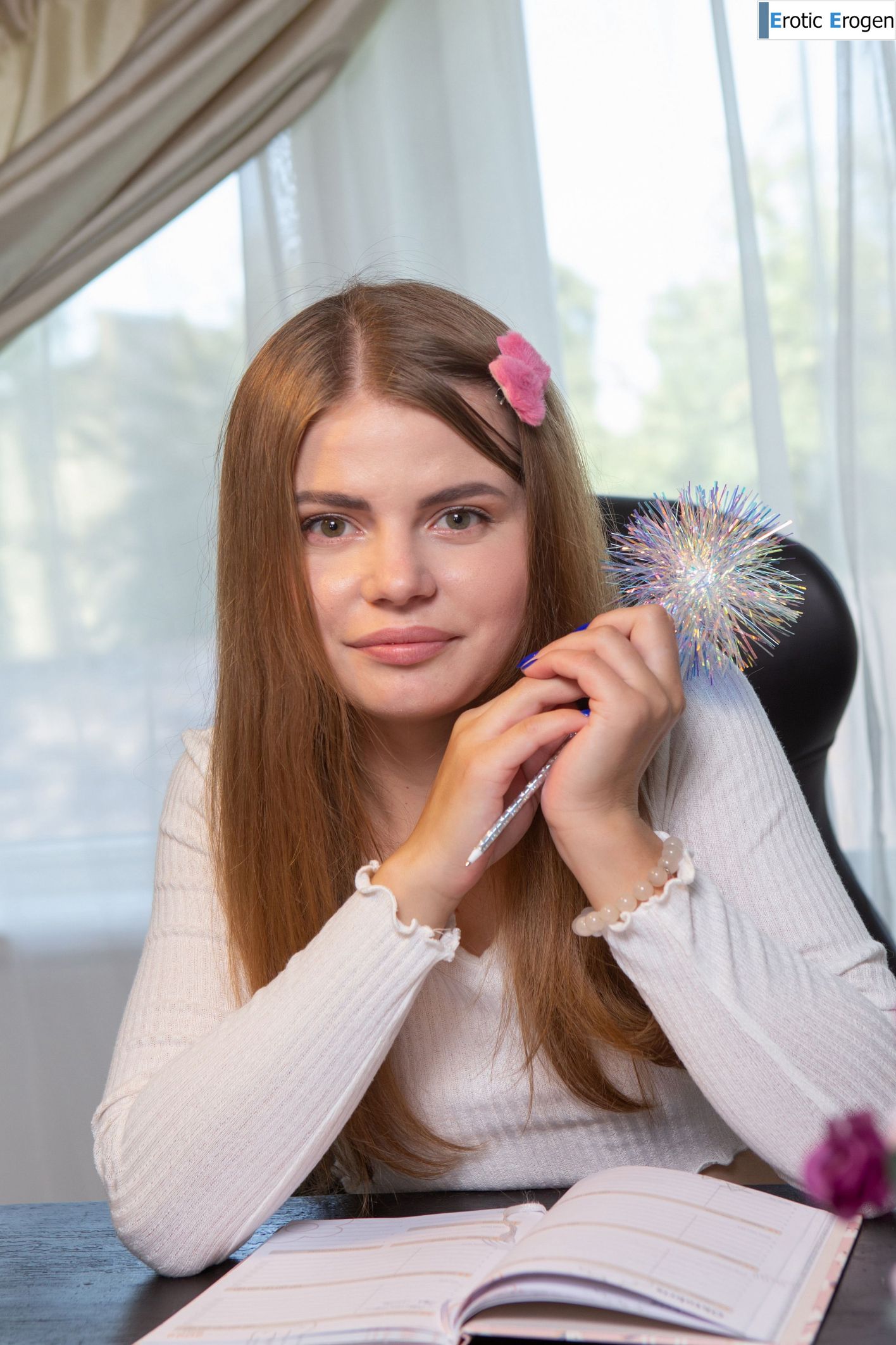 Marina in Study Nude. Фото 2