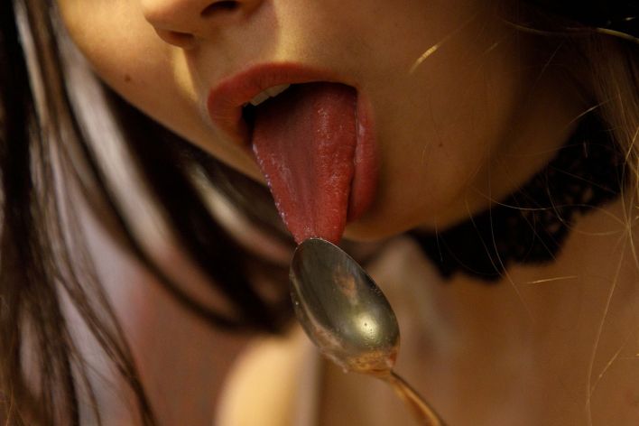 Miki Pedangen in Cafe Naturale. Thumb 40