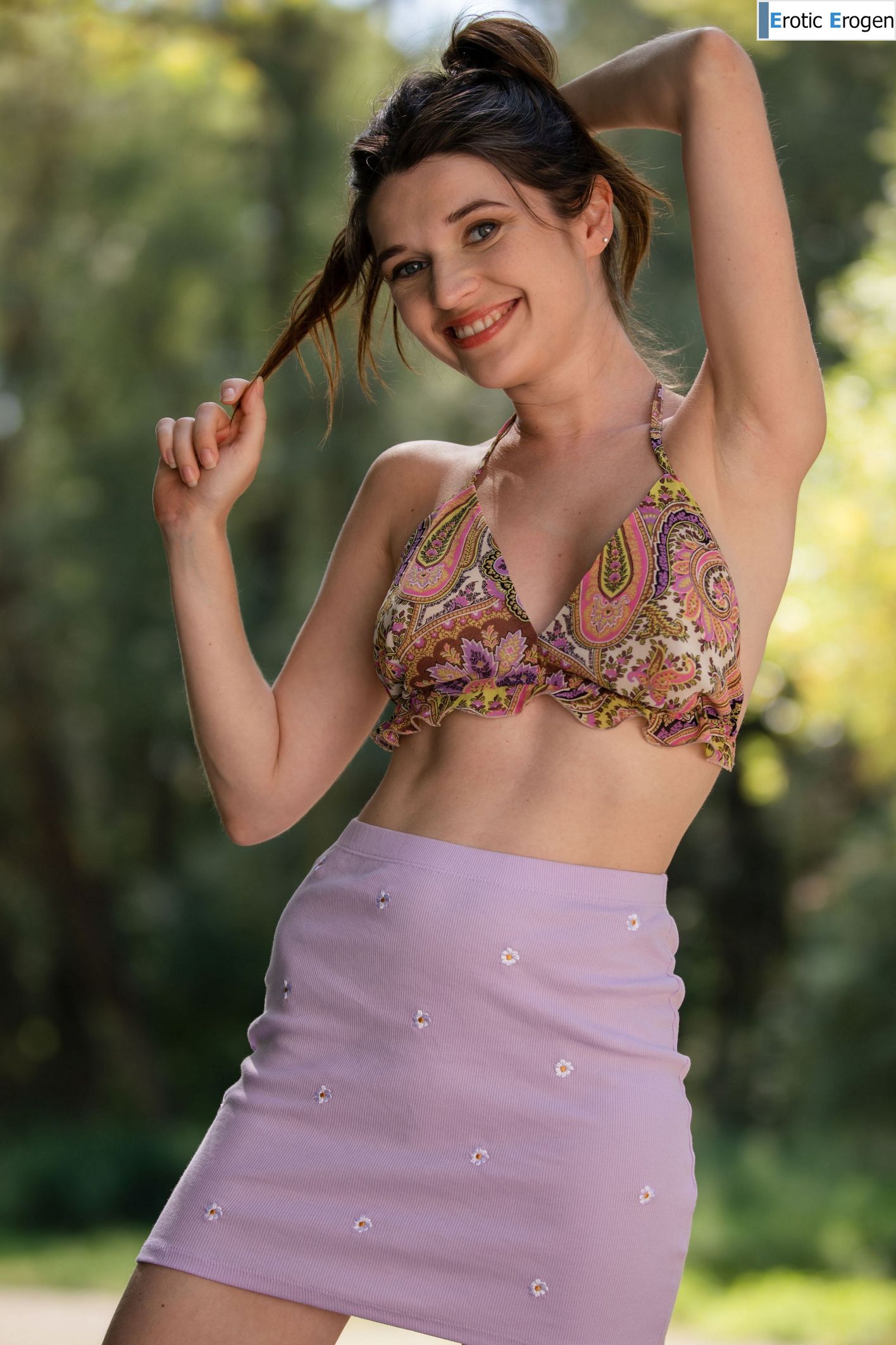 Serena J in Nature. Picture 3