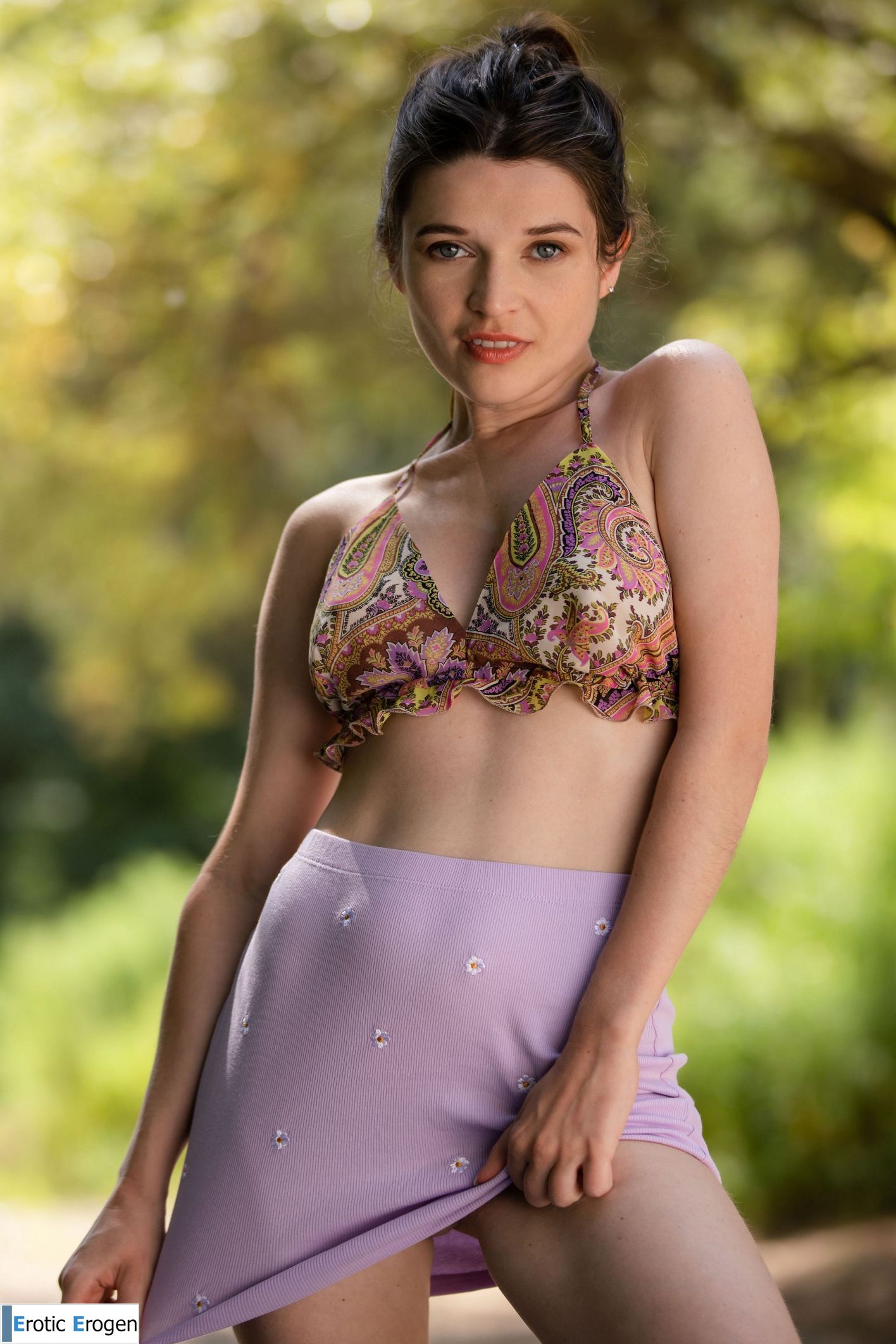 Serena J in Nature. Picture 5