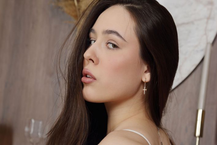 Emily Eliot in Best Date. Thumb 6