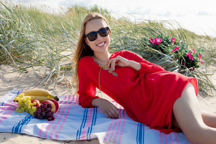 Rosalind in Intimate Picnic. Эскиз 1