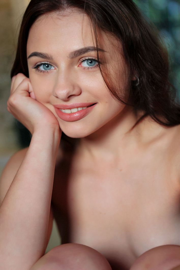 Adite in Presenting Adite. Эскиз 13