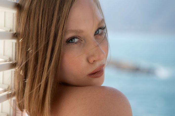 Stella in Shine Ii. Thumb 32