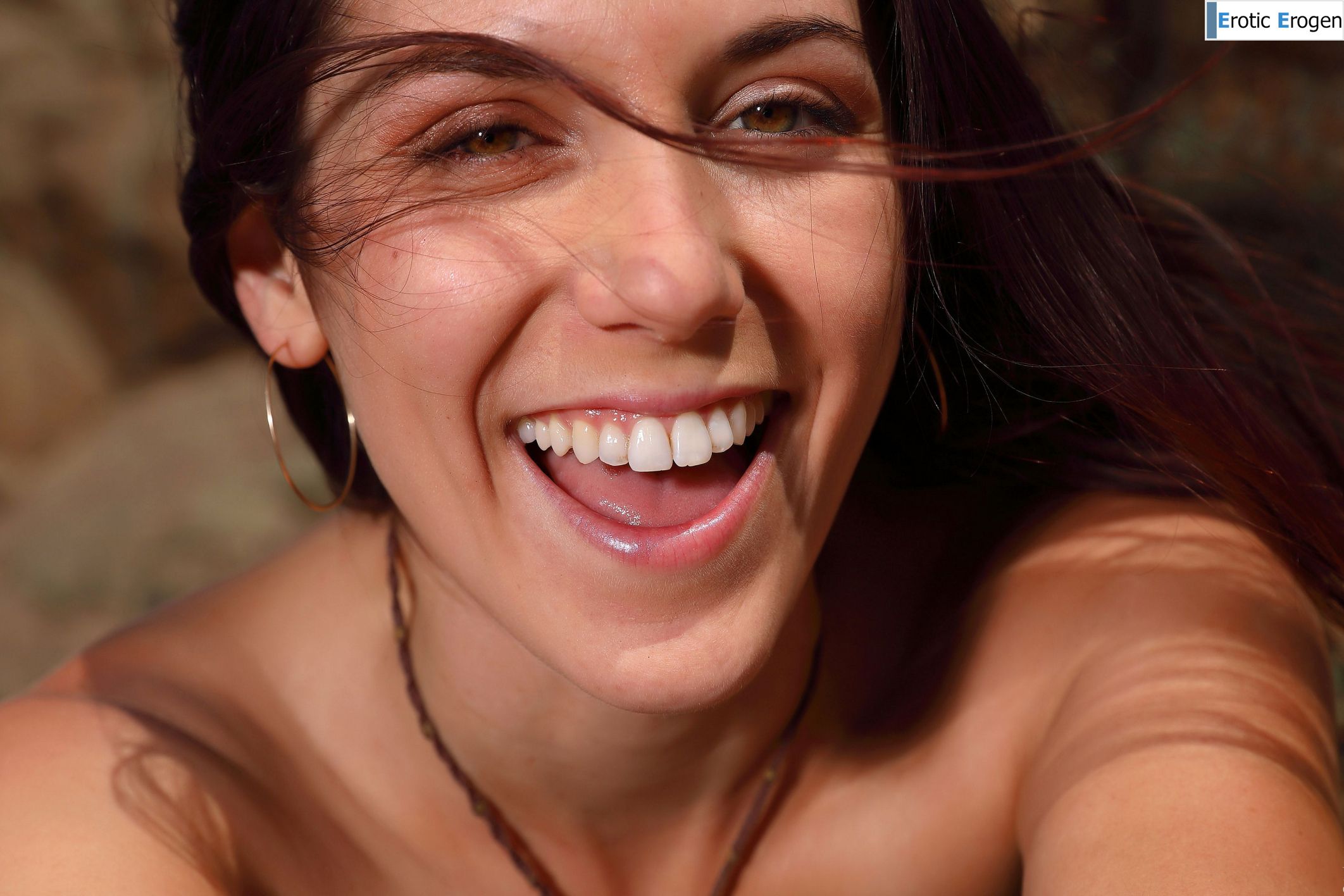 Elena Generi in Shoot Day Montage. Фото 40