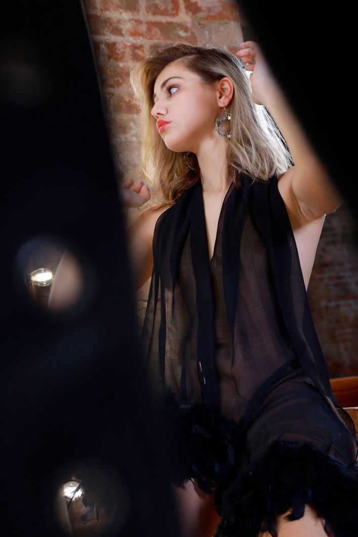 Martina in Holiday Spirit. Thumb 1