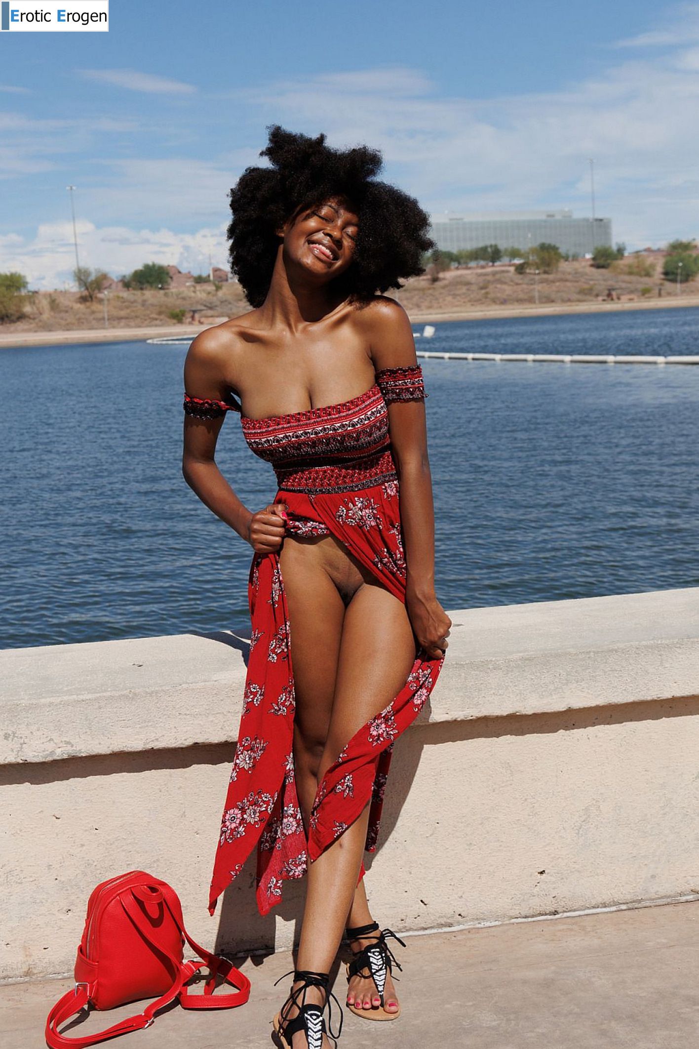 Angel Avril in Heated Obsidian. Фото 11