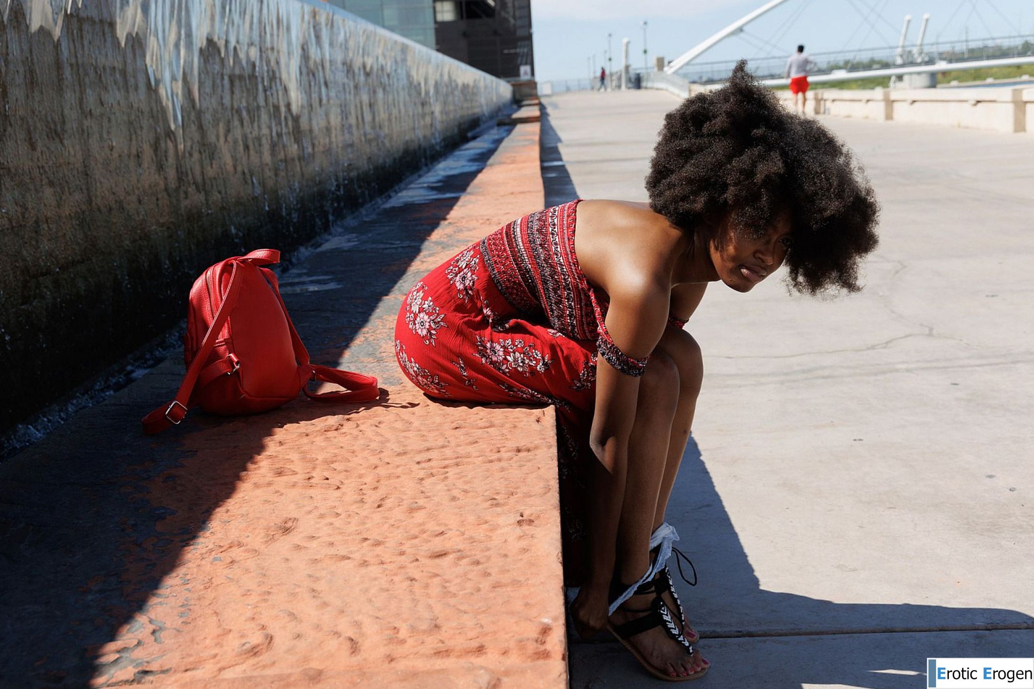 Angel Avril in Heated Obsidian. Фото 7