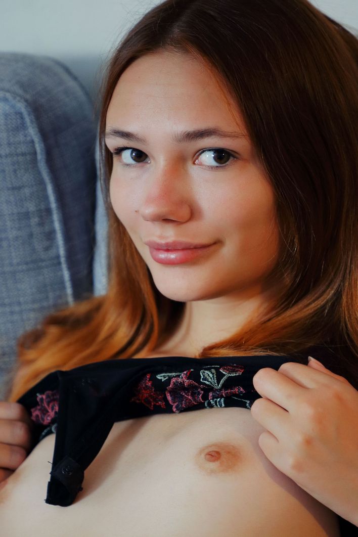 Janey in Beauty In Black. Thumb 21