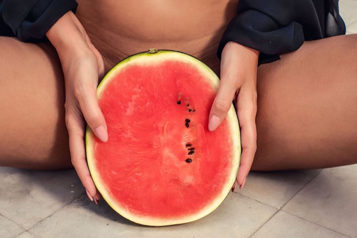 Laura Giraudi in Presenting. Эскиз 19