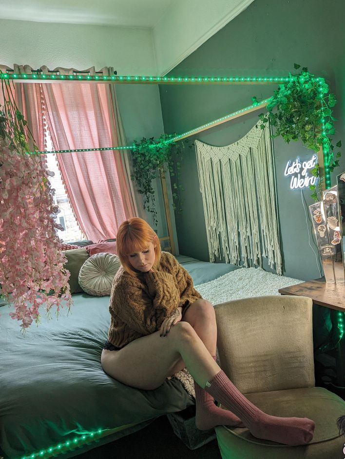 Kemkay in Come For A Snuggle. Thumb 1