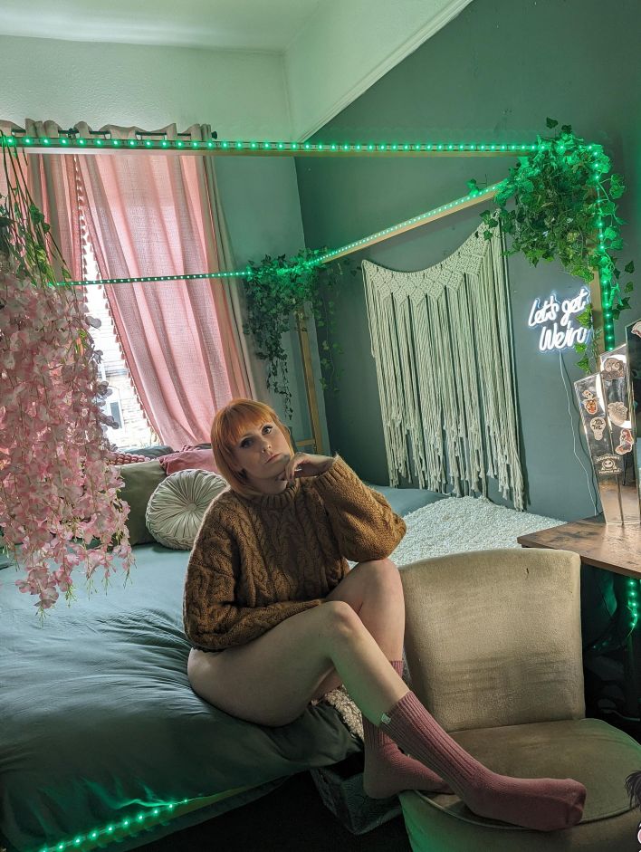 Kemkay in Come For A Snuggle. Thumb 2