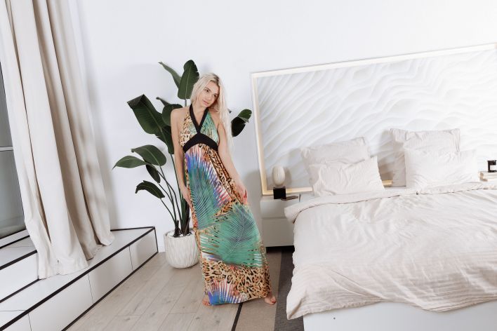 Valeria Mour in On My Bed. Эскиз 1