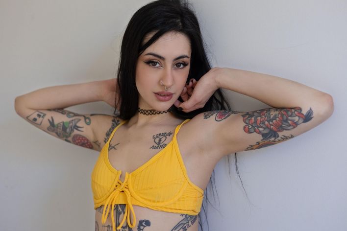 Deliriumtremmens in Starry Eyes. Thumb 23