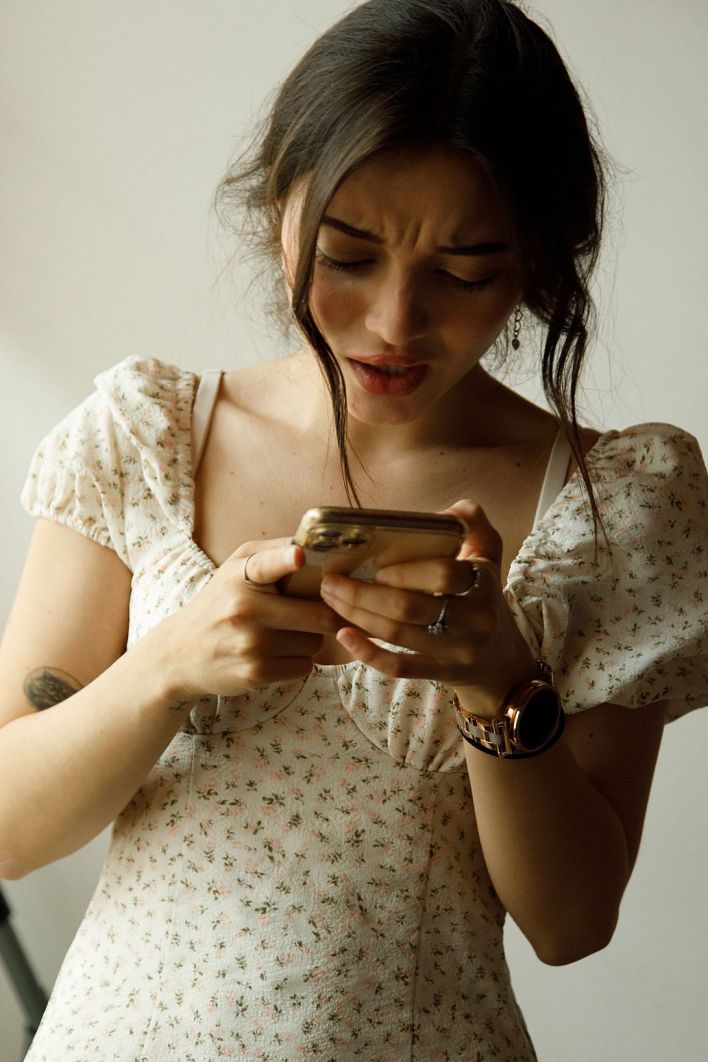 Roselina Andee in Central Casting. Thumb 2