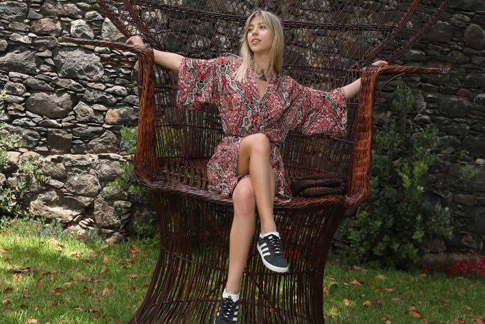 Avery in Postcard From Santa Cruz. Эскиз 2