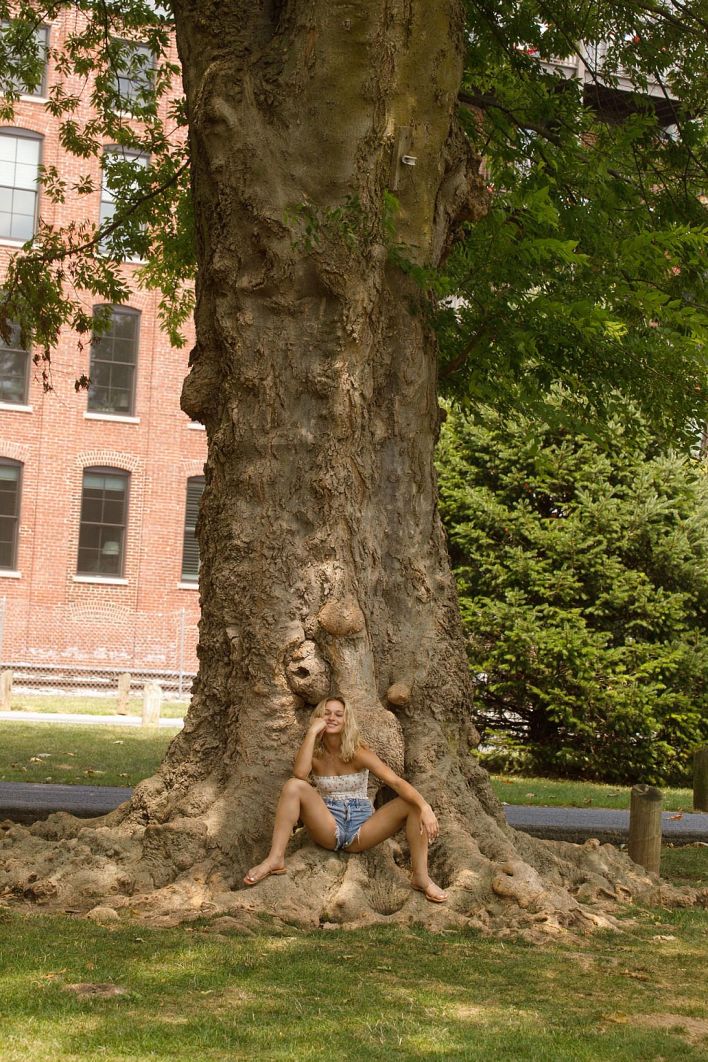 Jezebel Madd in Only In America 2. Thumb 17