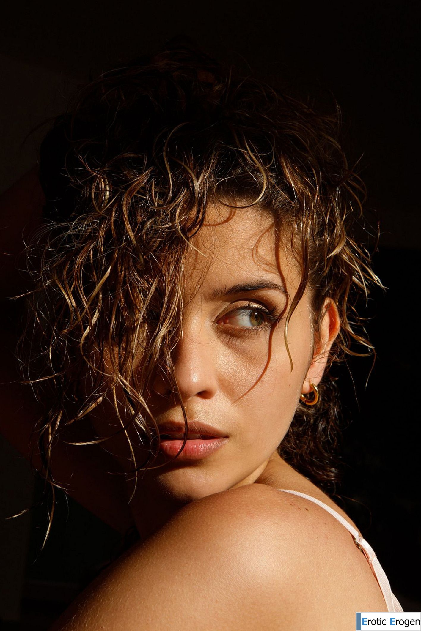 Karoll Bolivar in Colombian Kittens. Фото 15