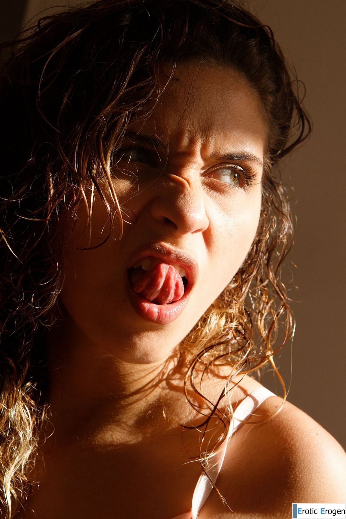 Karoll Bolivar in Colombian Kittens. Фото 19