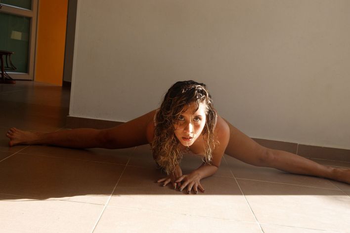 Karoll Bolivar in Colombian Kittens. Эскиз 23