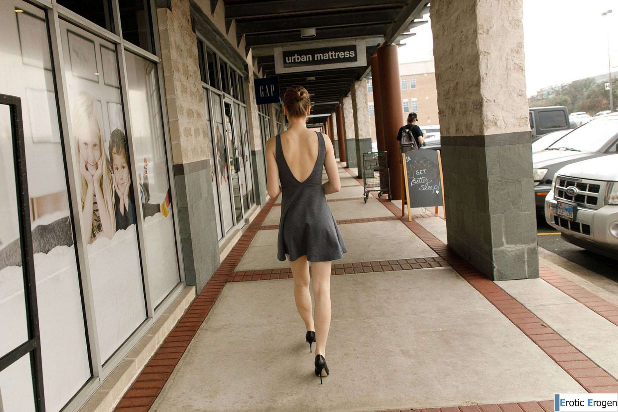 Minka Giertz in Middlesex Gaps. Фото 1